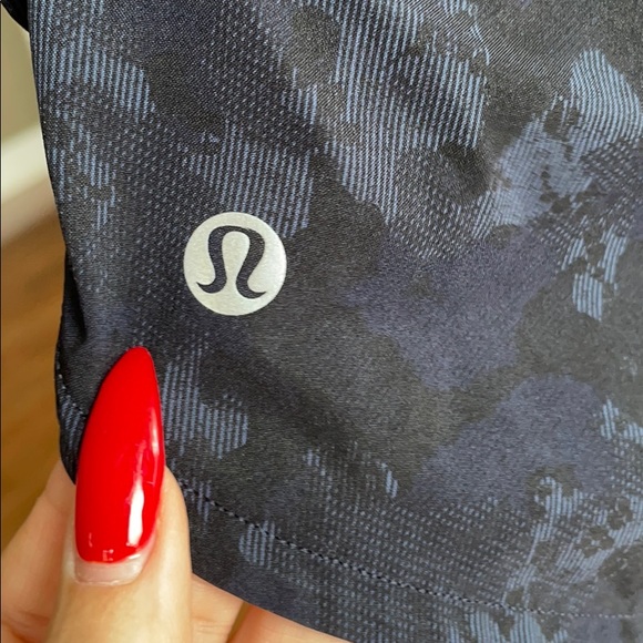 Lululemon shorts - Picture 2 of 3